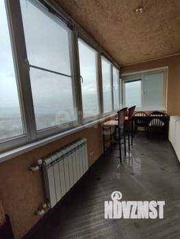 Студия квартира, вторичка, 71м2, 10/12 этаж