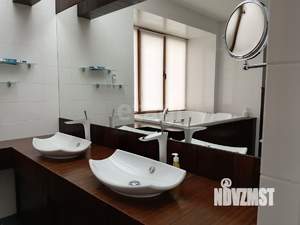 3-к квартира, вторичка, 177м2, 4/4 этаж