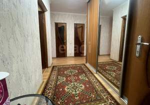 2-к квартира, вторичка, 61м2, 1/3 этаж