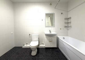 3-к квартира, вторичка, 67м2, 1/5 этаж