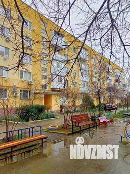 Студия квартира, вторичка, 51м2, 1/5 этаж