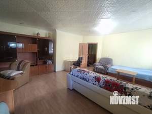 3-к квартира, вторичка, 107м2, 1/8 этаж