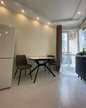 2-к квартира, вторичка, 76м2, 2/7 этаж