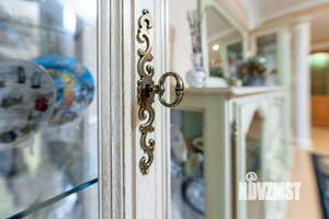 3-к квартира, вторичка, 145м2, 1/4 этаж