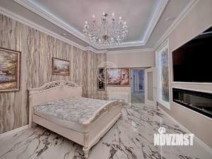 4-к квартира, вторичка, 140м2, 2/14 этаж