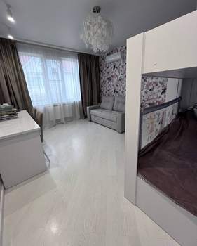 2-к квартира, вторичка, 76м2, 3/3 этаж