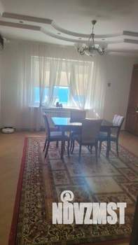 4-к квартира, вторичка, 141м2, 5/10 этаж