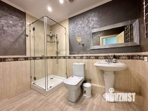 2-к квартира, вторичка, 108м2, 1/5 этаж