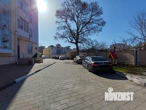 Студия квартира, вторичка, 27м2, 1/10 этаж