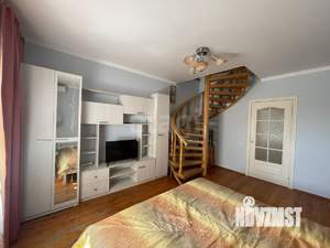 4-к квартира, вторичка, 79м2, 2/2 этаж