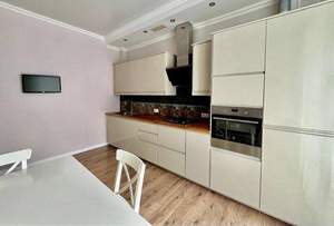 2-к квартира, вторичка, 65м2, 3/4 этаж