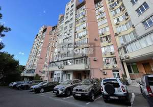 3-к квартира, вторичка, 82м2, 8/10 этаж