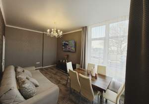 2-к квартира, вторичка, 55м2, 1/7 этаж