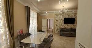 2-к квартира, вторичка, 72м2, 1/5 этаж