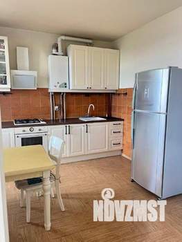 2-к квартира, вторичка, 70м2, 3/4 этаж