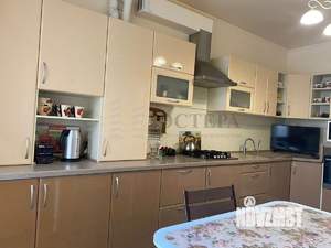 2-к квартира, вторичка, 71м2, 2/5 этаж