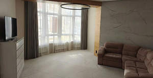 2-к квартира, вторичка, 77м2, 1/8 этаж