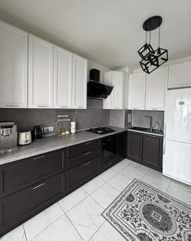 2-к квартира, вторичка, 65м2, 1/7 этаж