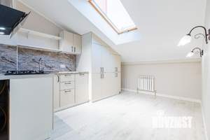 3-к квартира, вторичка, 73м2, 8/8 этаж