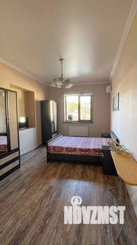 3-к квартира, вторичка, 100м2, 2/2 этаж