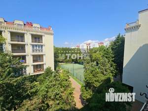 2-к квартира, вторичка, 131м2, 4/6 этаж