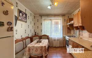 3-к квартира, вторичка, 61м2, 1/4 этаж