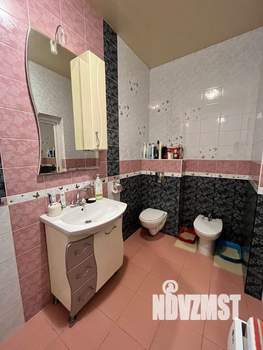 2-к квартира, вторичка, 70м2, 1/4 этаж