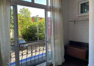 3-к квартира, вторичка, 100м2, 1/9 этаж