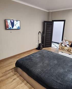 2-к квартира, вторичка, 83м2, 3/8 этаж