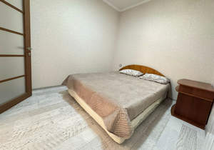 2-к квартира, вторичка, 80м2, 2/4 этаж