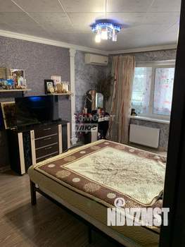 2-к квартира, вторичка, 53м2, 1/5 этаж