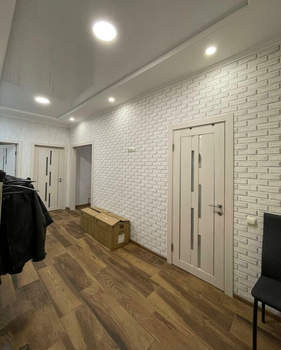 2-к квартира, вторичка, 65м2, 1/7 этаж