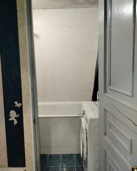 2-к квартира, вторичка, 51м2, 1/5 этаж