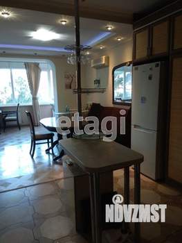 2-к квартира, вторичка, 64м2, 2/12 этаж