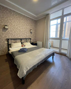 2-к квартира, вторичка, 65м2, 1/7 этаж