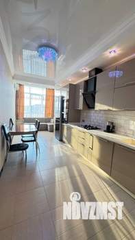 2-к квартира, вторичка, 79м2, 7/8 этаж