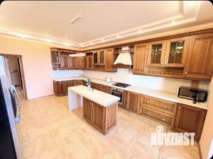 4-к квартира, вторичка, 145м2, 3/5 этаж