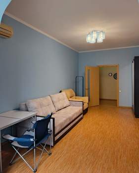 3-к квартира, вторичка, 113м2, 2/4 этаж