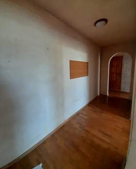 3-к квартира, вторичка, 63м2, 2/9 этаж