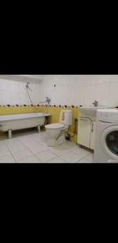 2-к квартира, вторичка, 78м2, 1/4 этаж