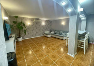 3-к квартира, вторичка, 95м2, 1/5 этаж