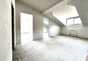 3-к квартира, вторичка, 94м2, 8/8 этаж