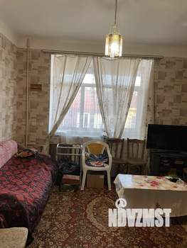 3-к квартира, вторичка, 63м2, 2/2 этаж