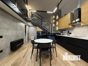 2-к квартира, вторичка, 72м2, 1/17 этаж