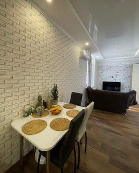 2-к квартира, вторичка, 65м2, 1/7 этаж