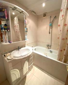 4-к квартира, вторичка, 125м2, 5/5 этаж