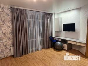 2-к квартира, вторичка, 70м2, 1/4 этаж