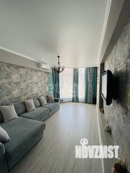 2-к квартира, вторичка, 64м2, 1/7 этаж