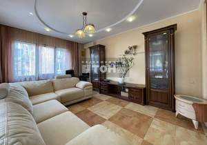 3-к квартира, вторичка, 145м2, 2/6 этаж