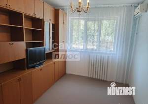 2-к квартира, вторичка, 56м2, 1/9 этаж